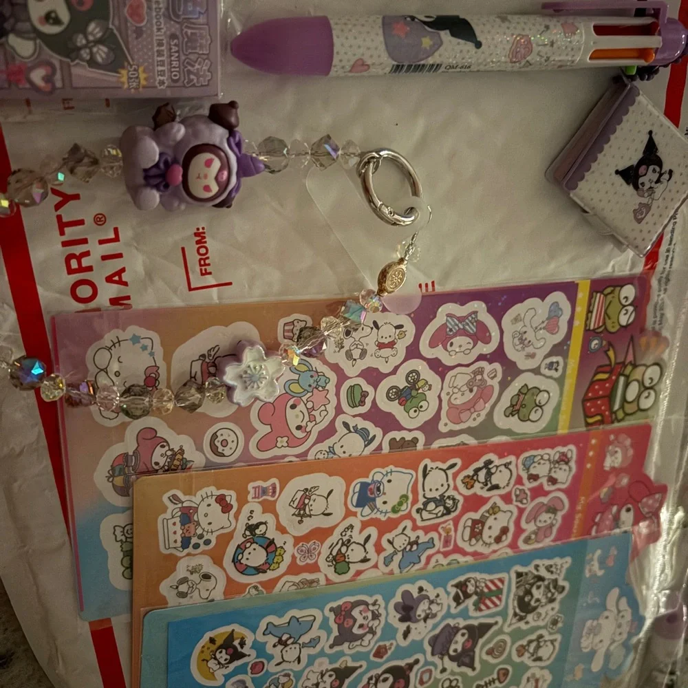 Sanrio‎ Hello Kitty Purple Glitter Party Notebook bundle
